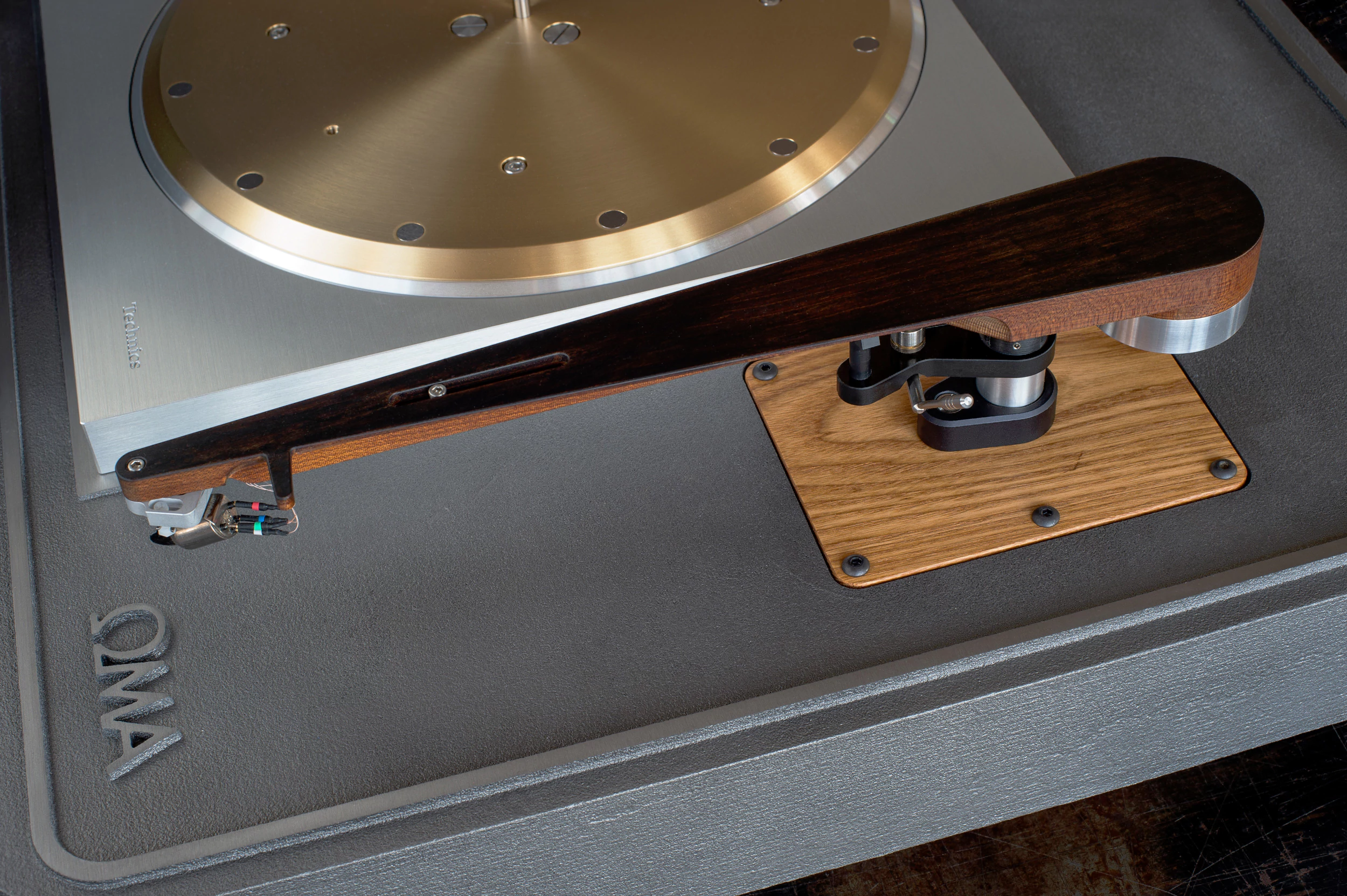 Oswalds Mill Audio - Schroeder Model B Tonearm | OMA Tonearms